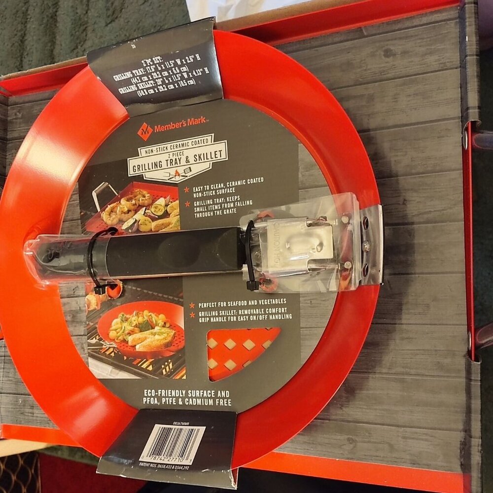 2-Piece Grilling Tray/ Skillet Set- Non-Stick Ceramic Coated-NEW*